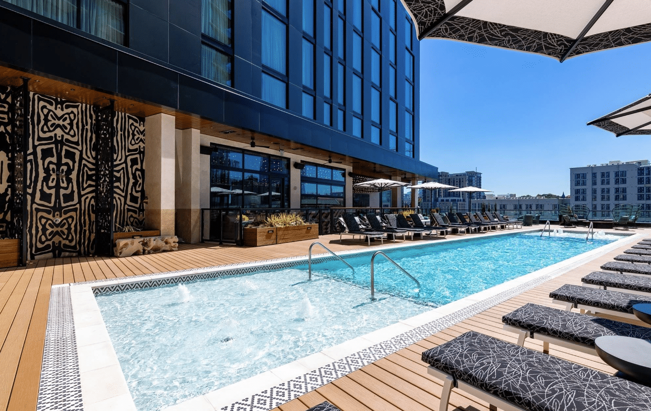 Should I Use My Management Company to Handle My PIP?- Hotel Renovation Guide