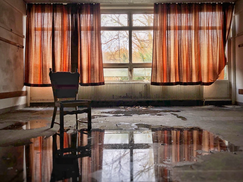 Fast and Reliable Water Damage Restoration in Phoenix