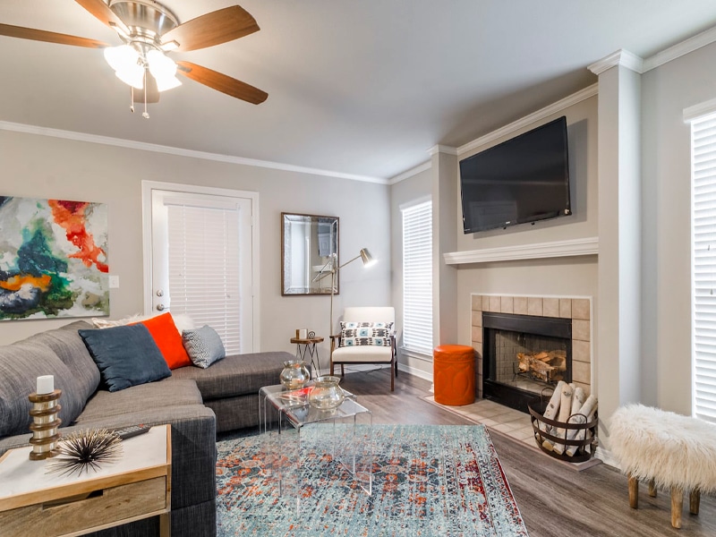 Why Choose Renu for Water Damage Restoration in Orlando, FL