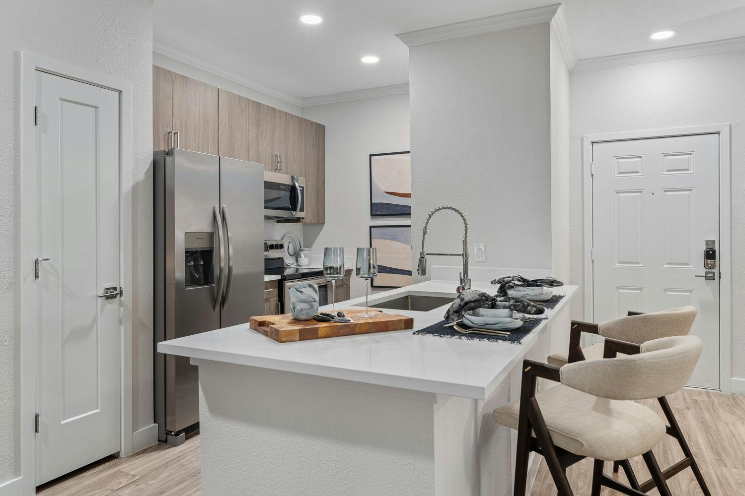 Multifamily Apartment Renovation Company of the Year Award - Renu